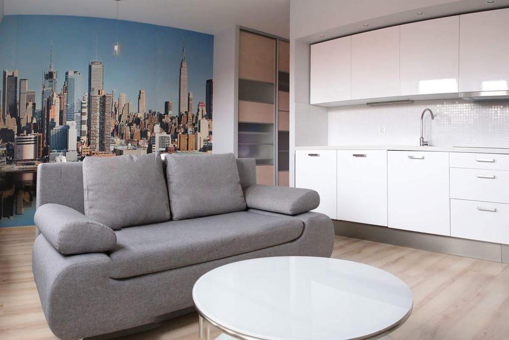 Pangsapuri studio 35 m² dengan 1 bilik mandi peribadi di Pusat Bandar Poznan Luaran gambar