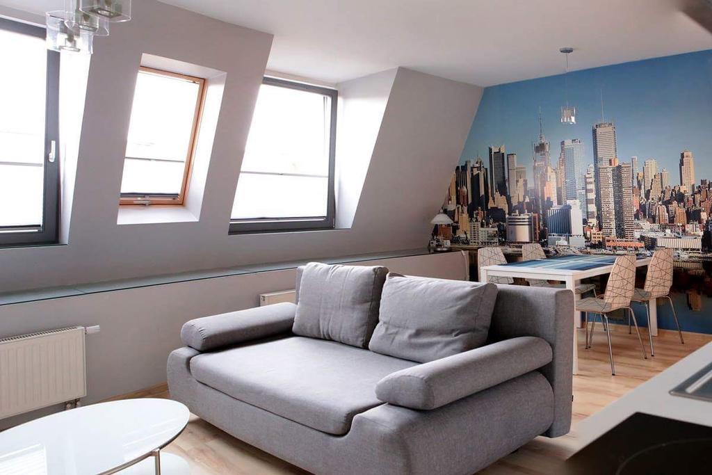 Pangsapuri studio 35 m² dengan 1 bilik mandi peribadi di Pusat Bandar Poznan Luaran gambar