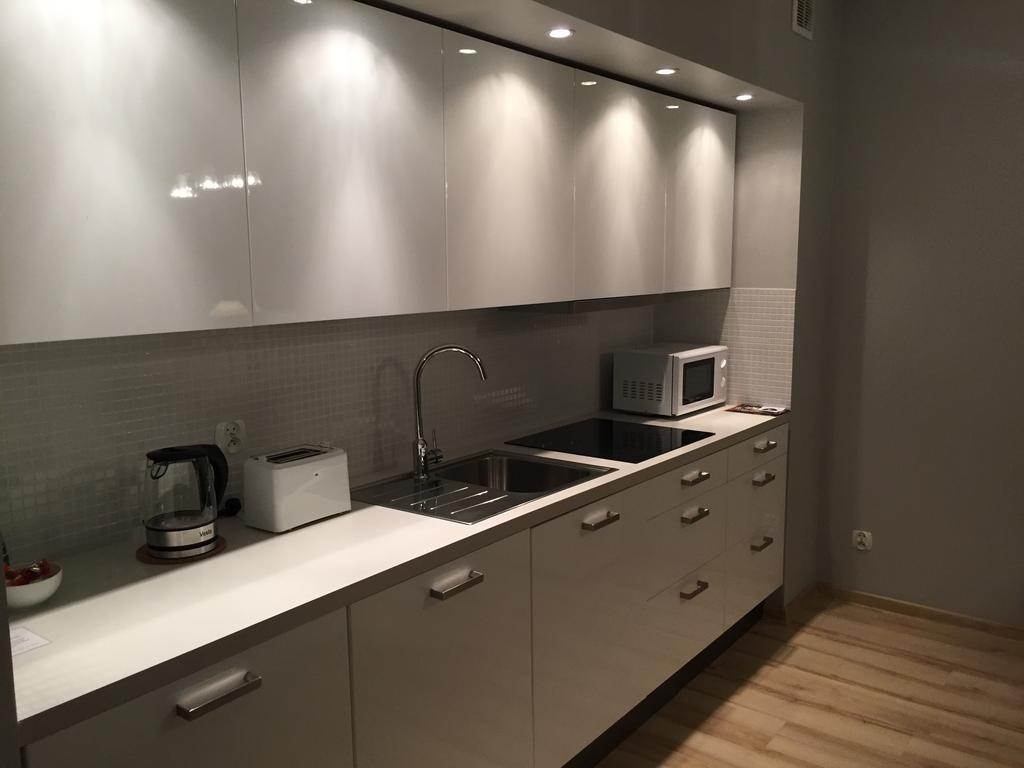Pangsapuri studio 35 m² dengan 1 bilik mandi peribadi di Pusat Bandar Poznan Luaran gambar